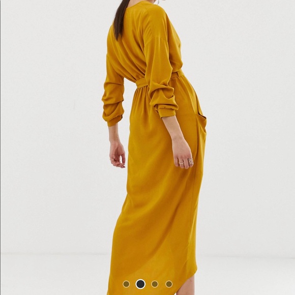 Club L ruched detail Max Dress ASOS - Picture 4 of 5